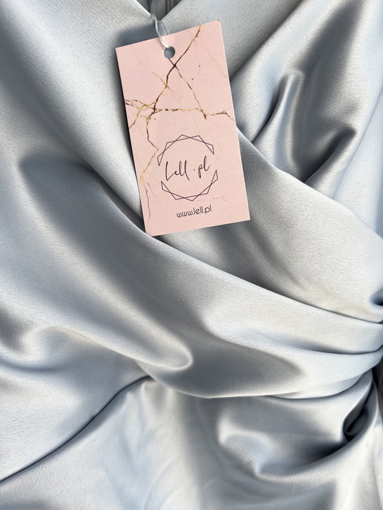 PRZYMIARKA - sukienka MOIRI maxi satynowa silver, dopasowana z marszczeniami, z bufiastymi rękawami - błękitno - srebrna