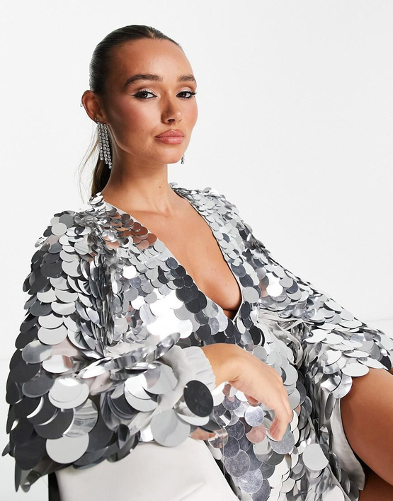 PRZYMIARKA - sukienka SILVE mini, kopertowa, z długim rękawem i cekinami - srebrny