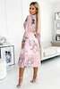 449-4 CARLA Plisowana sukienka midi z guziczkami i długim rękawkiem - RÓŻE na tle pastelowego różu