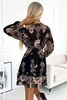 422-3 ROSETTA Kobieca sukienka z kopertowym dekoltem i paskiem - CZARNA W BEŻOWY WZÓR