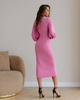 PRZYMIARKA - sukienka MALL elegancka i wyrafinowana z garniturowej tkaniny klasy PREMIUM, dopasowana midi z bufiastymi rękawami, z rozcięciem na nogę - różowa