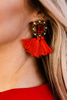 REVERIE RED - wiszące złote kolczyki z czerwonymi frędzelkami