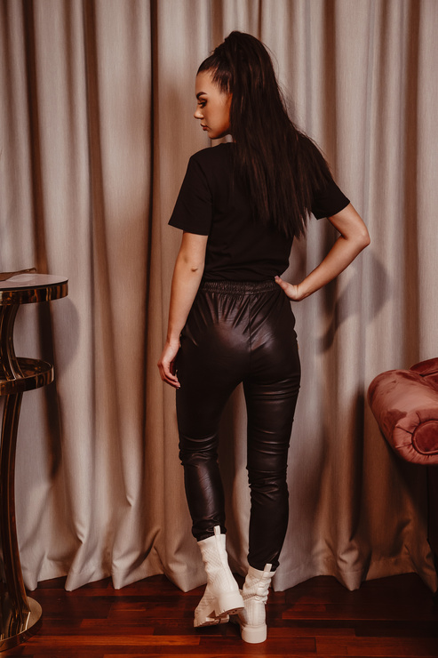 LEATHER LINES czarne spodnie skórzane O La Voga