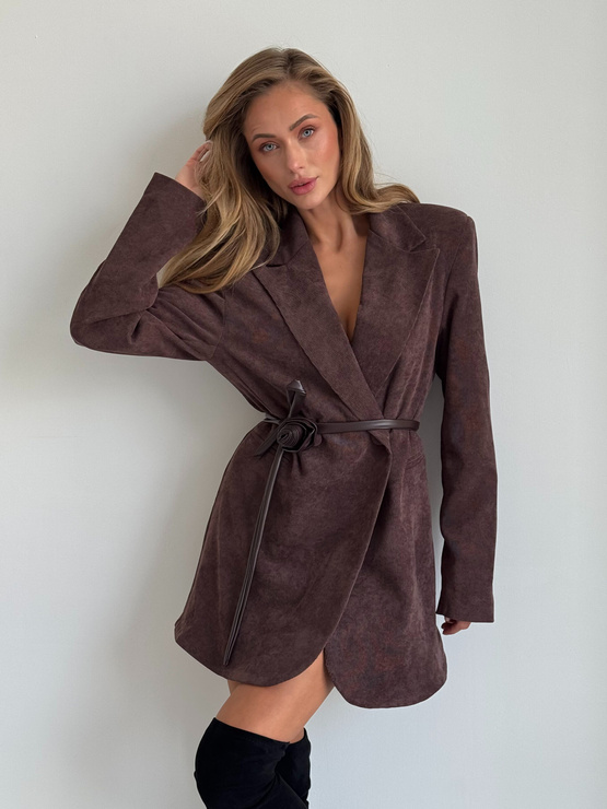 WYPOŻYCZENIE - sukienka garniturowa TWINS EX mini z wiązaniem w tali i różą - czekoladowa