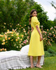 WYPOŻYCZENIE - sukienka MISSY rozkloszowana  midi z bufiastymi rękawkami - żółty kanarkowy