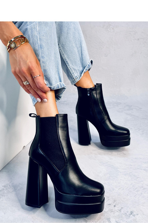 Botki na platformie obcas na słupku MARILU BLACK - Inello - czarne